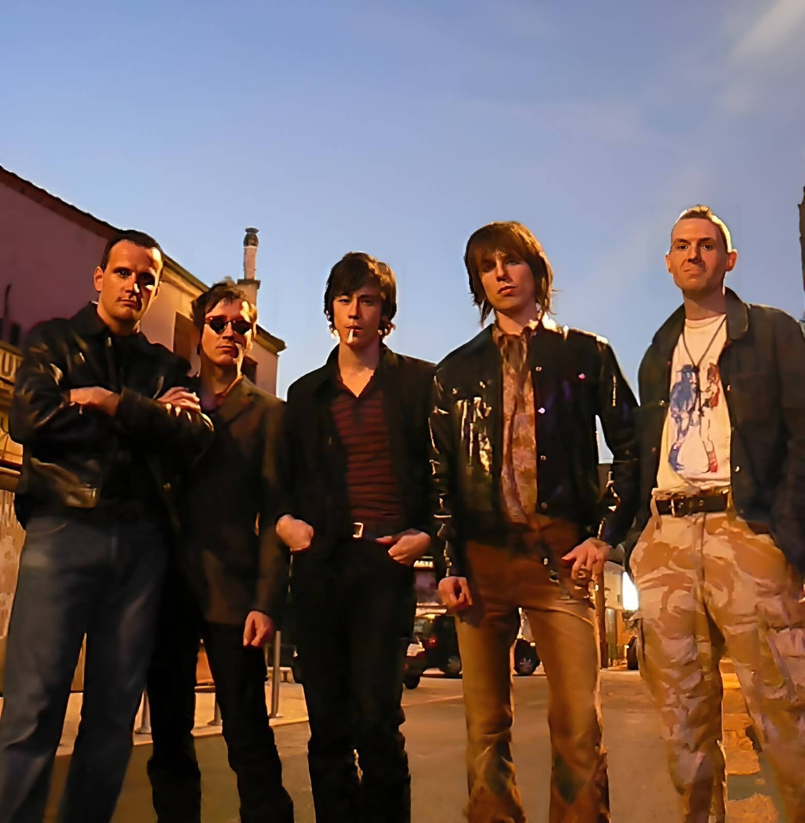 Lex Riders & The Machine Gun